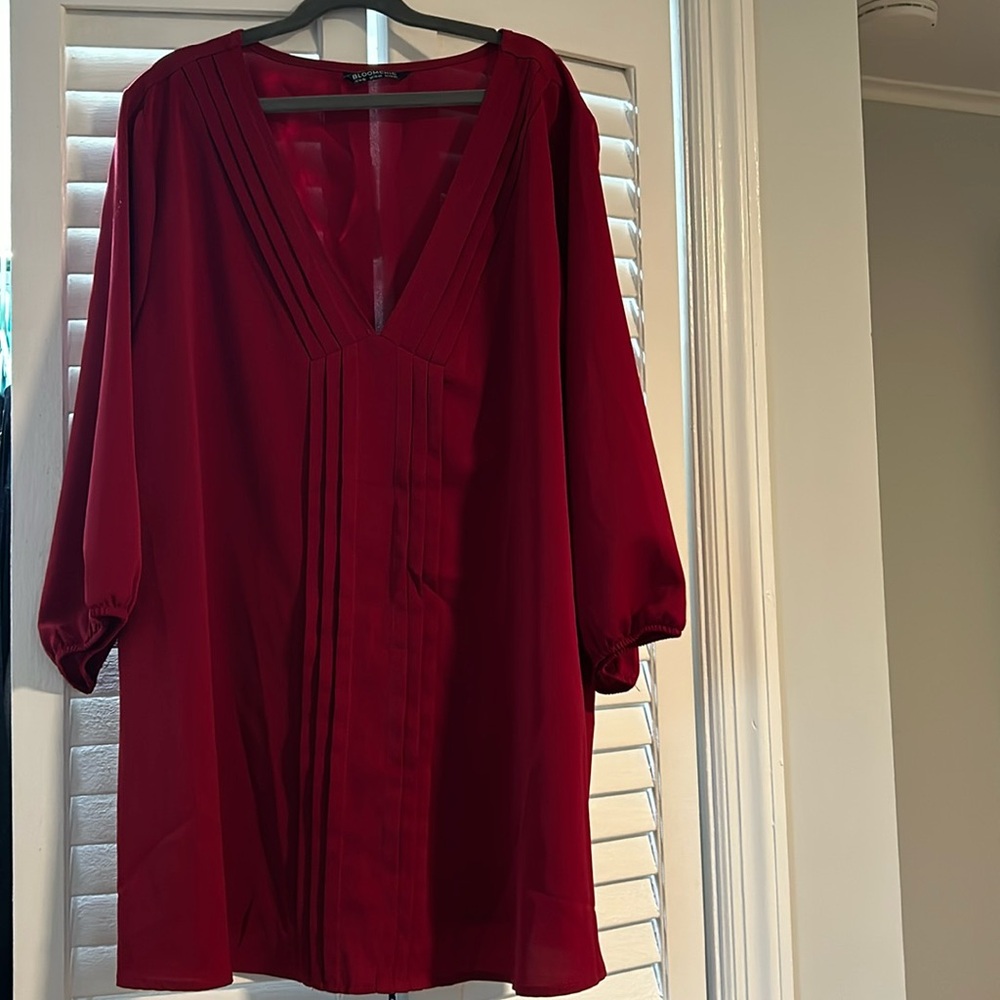 Red chiffon tunic - 3/4 sleeves NEVER WORN BUT RIPPED THE TAGS OFF